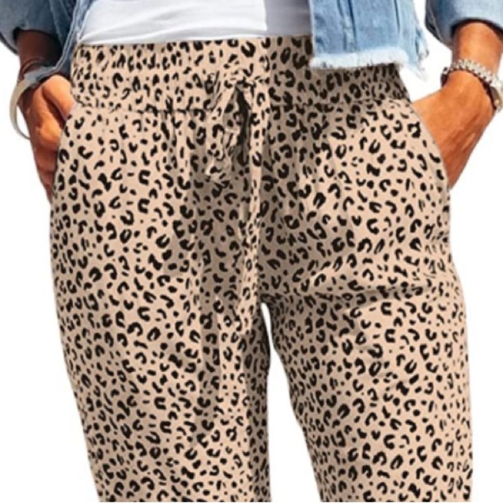 Cute Leopard drawstring joggers